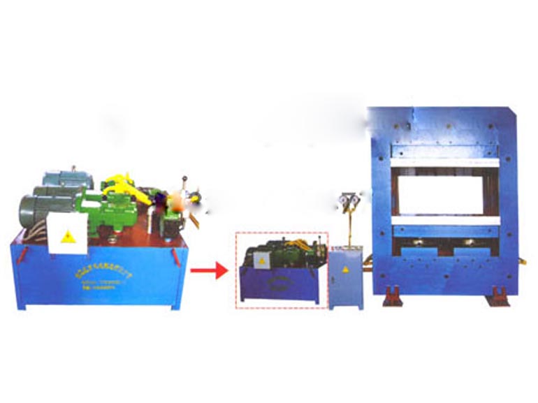 青島嘉瑞橡膠機(jī)械四缸平板硫化機(jī)
